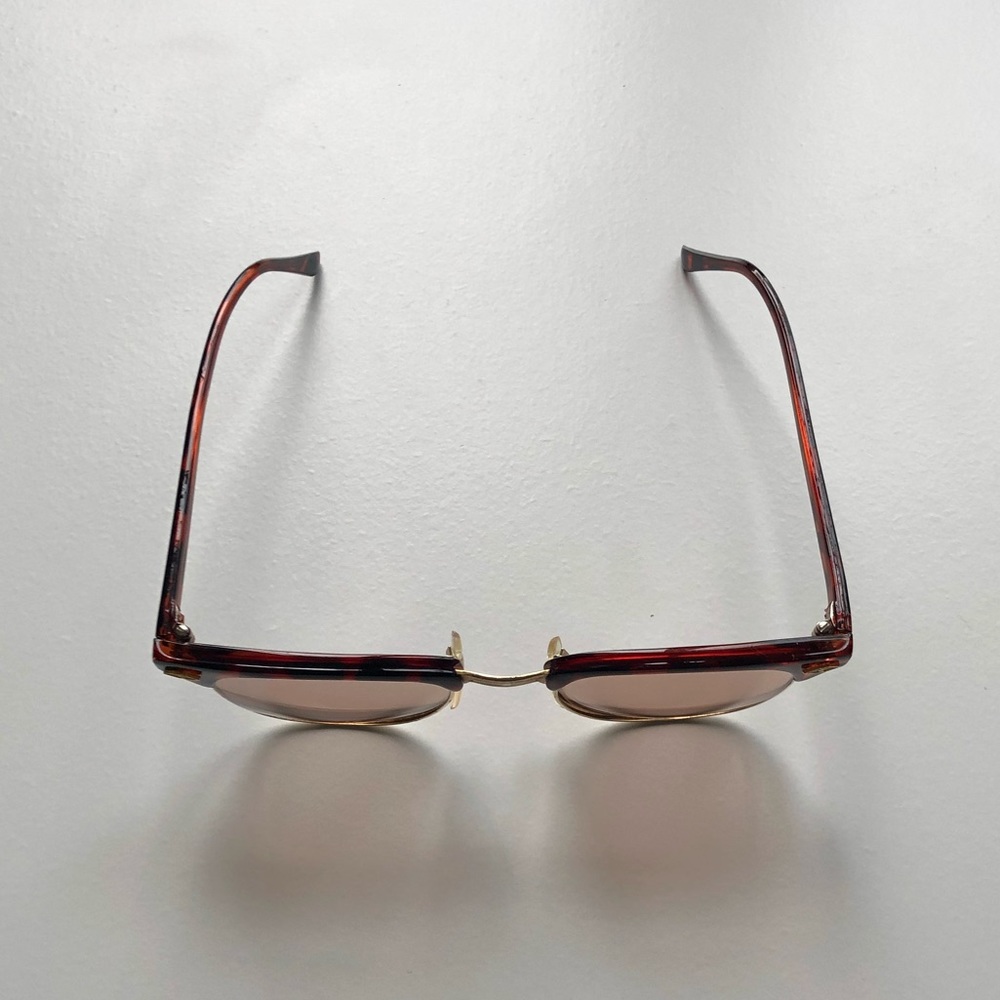 Tortoise Sunglasses - Picture 8 of 9